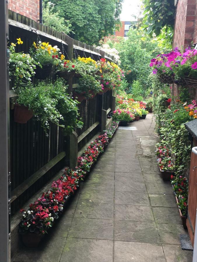 38 Whitehall Road Harrow on the Hill ภายนอก รูปภาพ